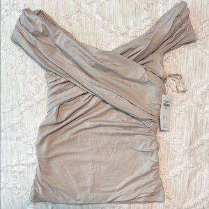 Abercrombie & Fitch Off the Shoulder Top